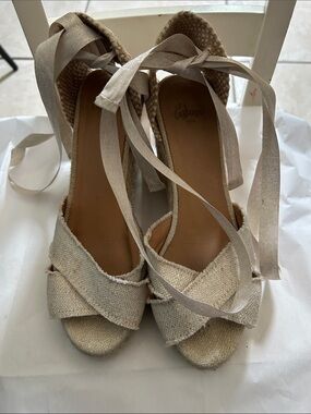 Castaner Neutral Linen Espadrille Wedge Sandals with Ankle Ribbons